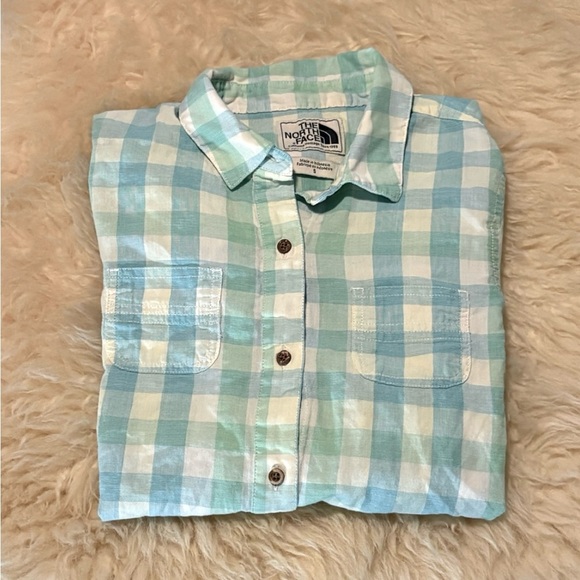 The North Face Plaid Green/ Blue and White Button Down Shirt - Picture 4 of 6